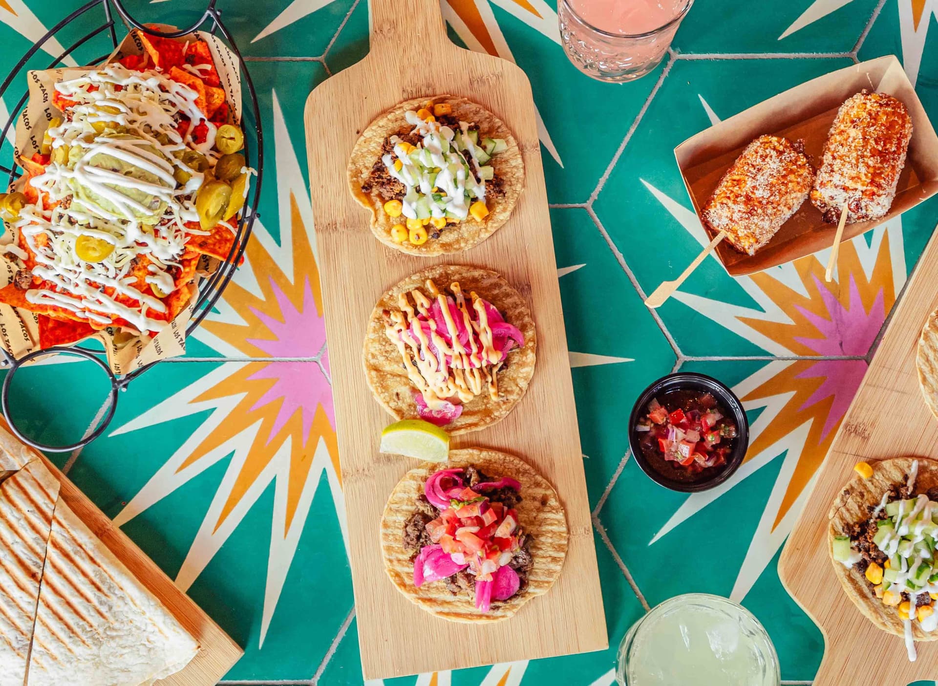 Los Tacos