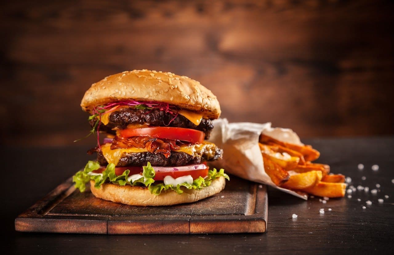Burgers No Name Bar