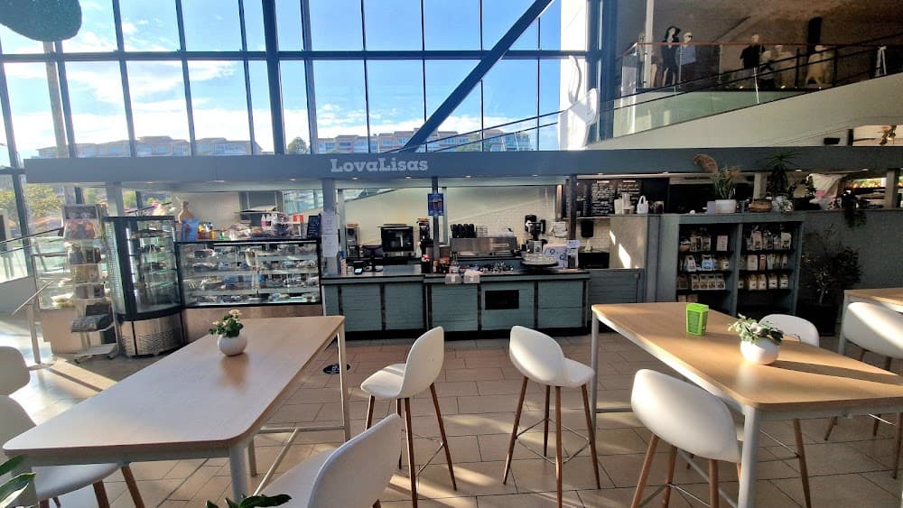 Lovalisas Café