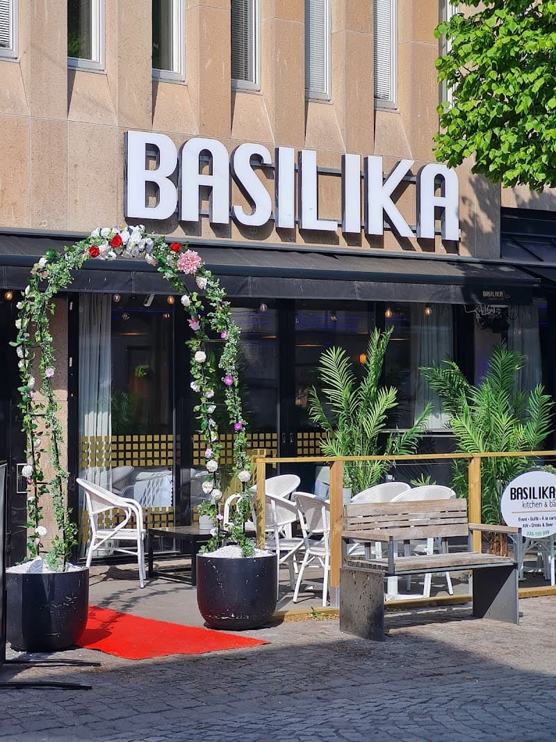 Basilika Kitchen & Bar - lunchbuffé i Jönköping
