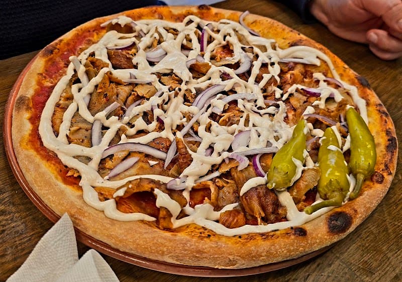 Ferrari Thai Sushi Food