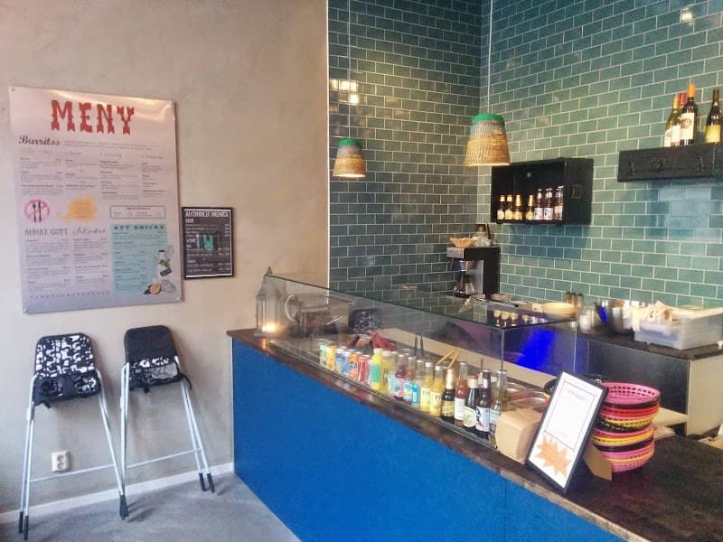 Wrapped Burrito Bar / UnWrapped