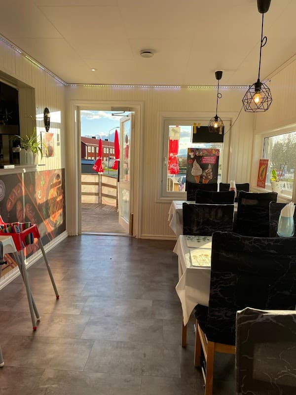 Trollsländan Gatukök, Hällefors