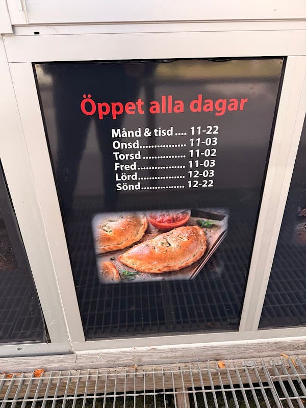 Pizzana Pizza Campus