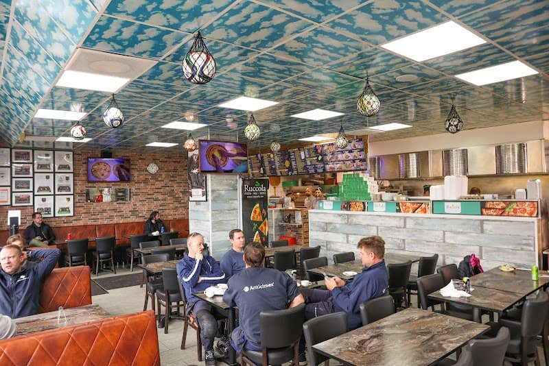 Ruccola Pizza Deli Pasta Vinsta