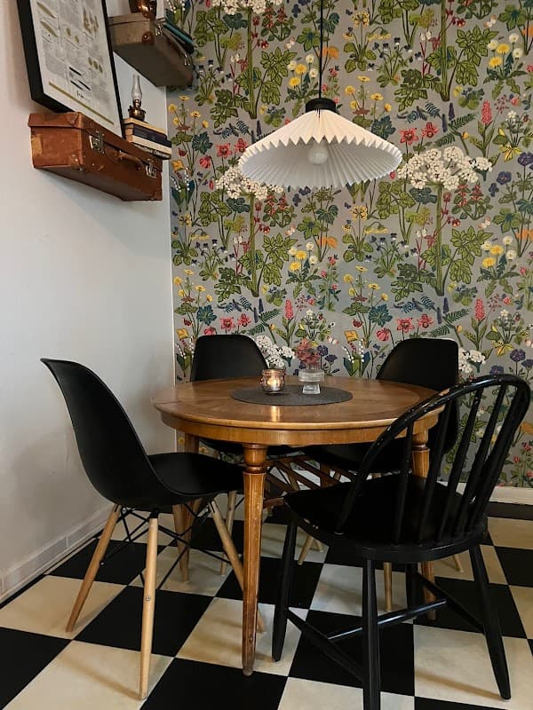 V Lindhés Bageri & Konditori AB