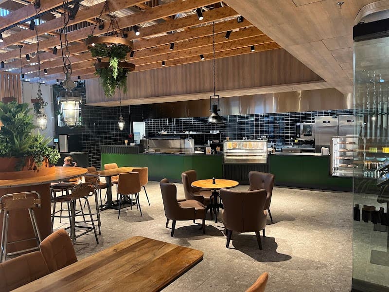 IRON - BURGER, BUNS 'N GREENS