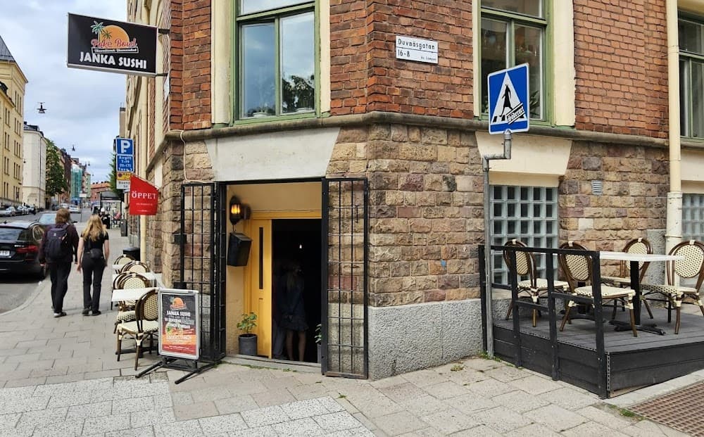 Janka Poké Bowl & Sushi