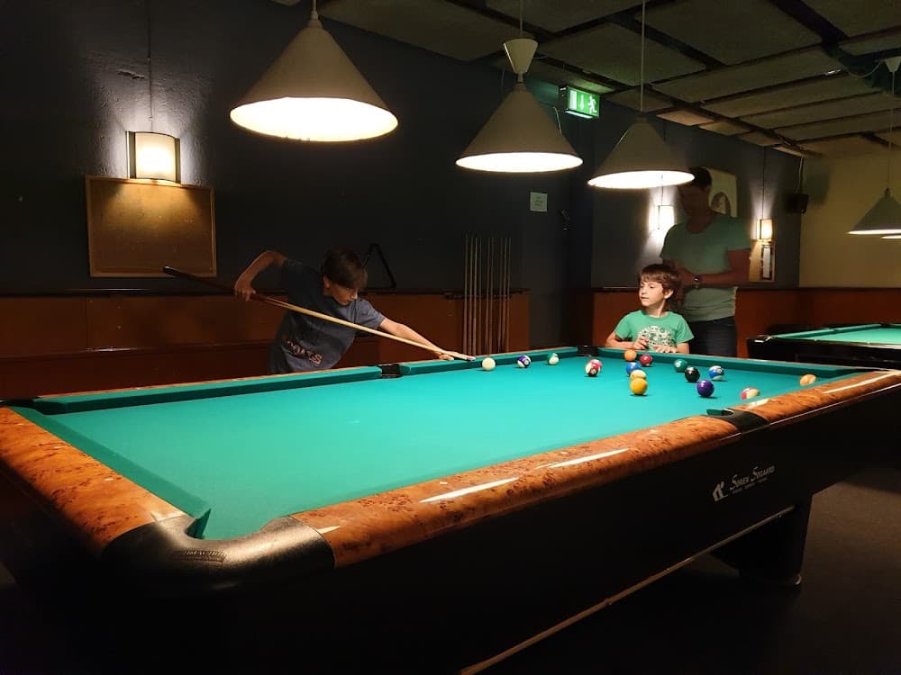 Paradis Biljard & Restaurang