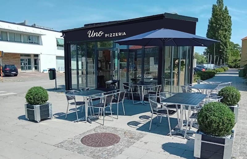 Uno Pizzeria