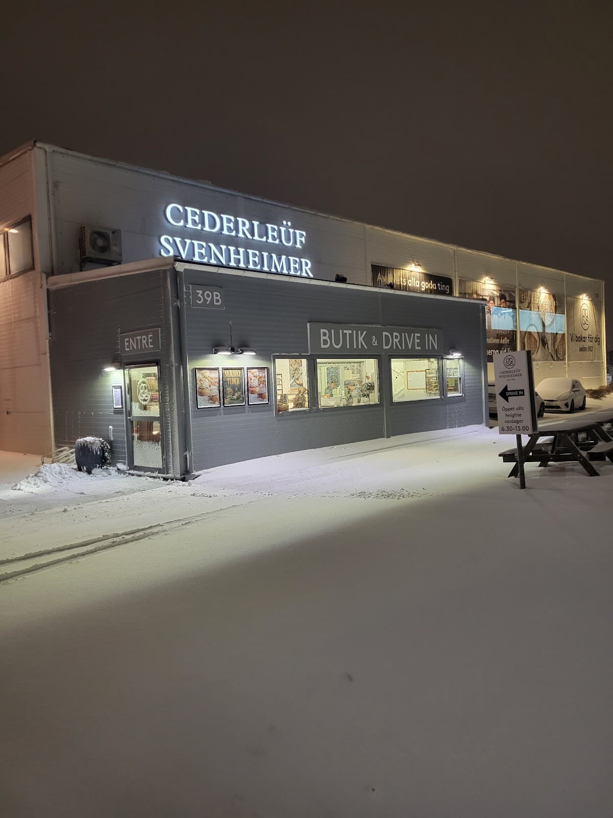 Cederleüfs & Svenheimers Drive In Sävedalen