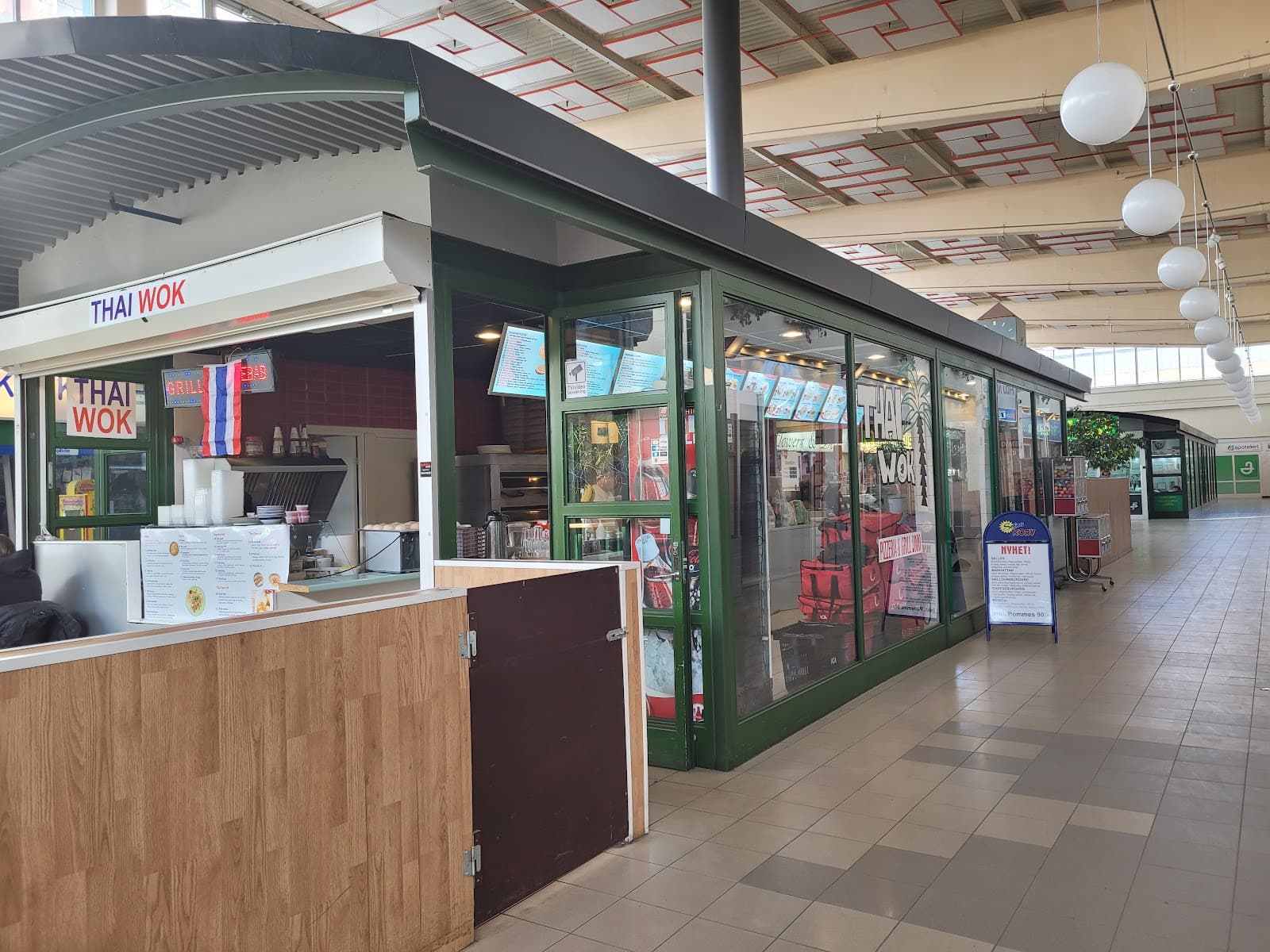 Pizzeria & grill 2000